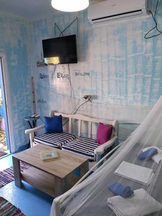 La Gatta Studio Гайос Екстериор снимка